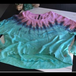 Brightly Twisted Top 💜💚